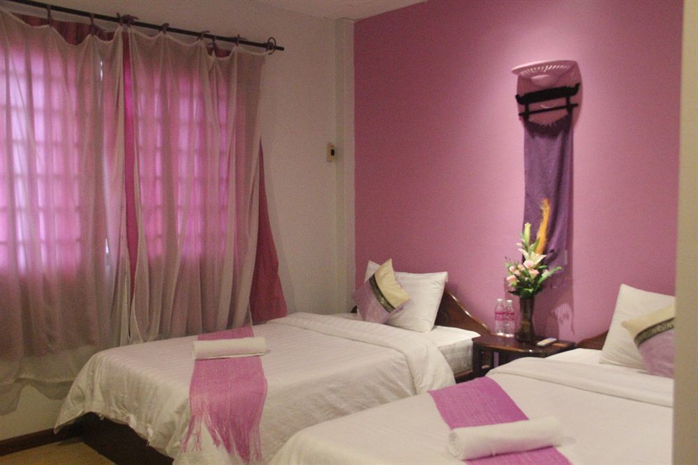 Route 66 Music Restaurant & Hostel Σιέμ Ρέαπ Εξωτερικό φωτογραφία