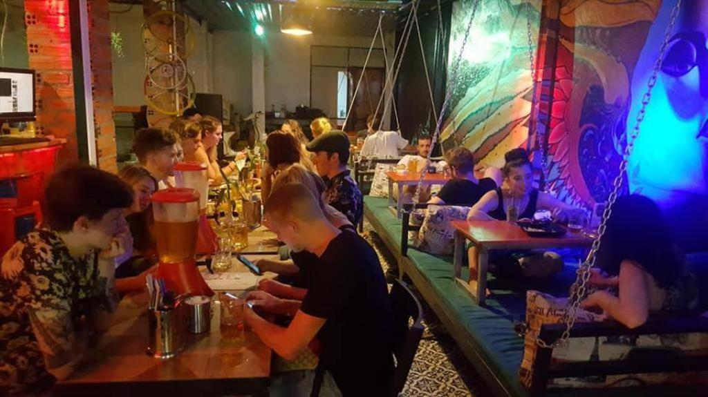 Route 66 Music Restaurant & Hostel Σιέμ Ρέαπ Εξωτερικό φωτογραφία