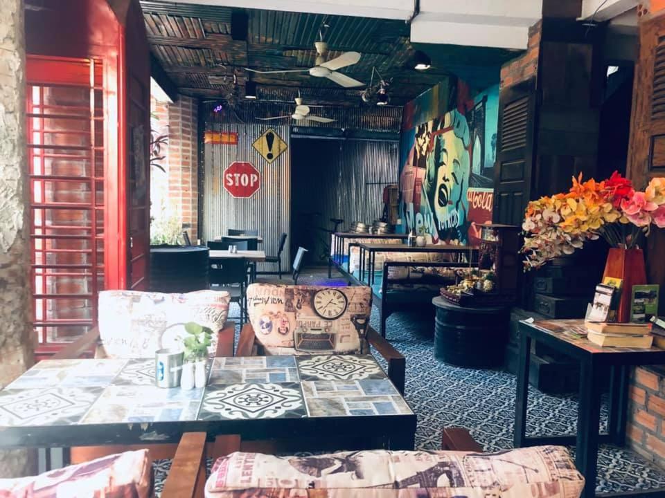 Route 66 Music Restaurant & Hostel Σιέμ Ρέαπ Εξωτερικό φωτογραφία